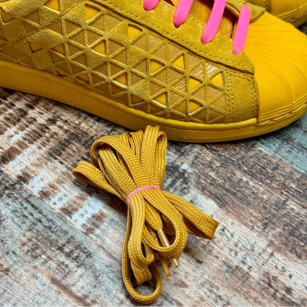 Women’s Adidas Yellow & Pink Shoes | #Z8 - Picture 13 of 15